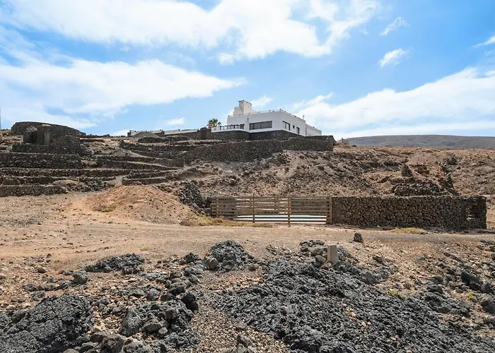 Playa Marina Eco Mala 别墅