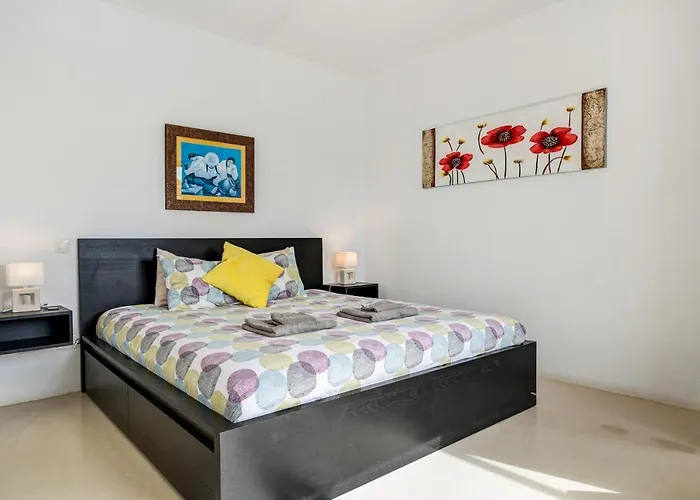 Playa Marina Eco Mala 阿列塔