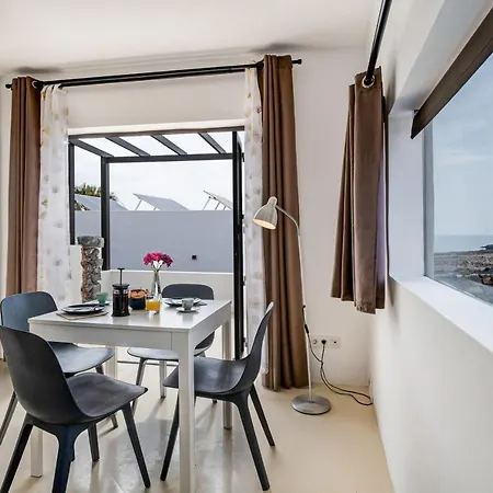 Playa Marina Eco Mala * Arrieta (Lanzarote)